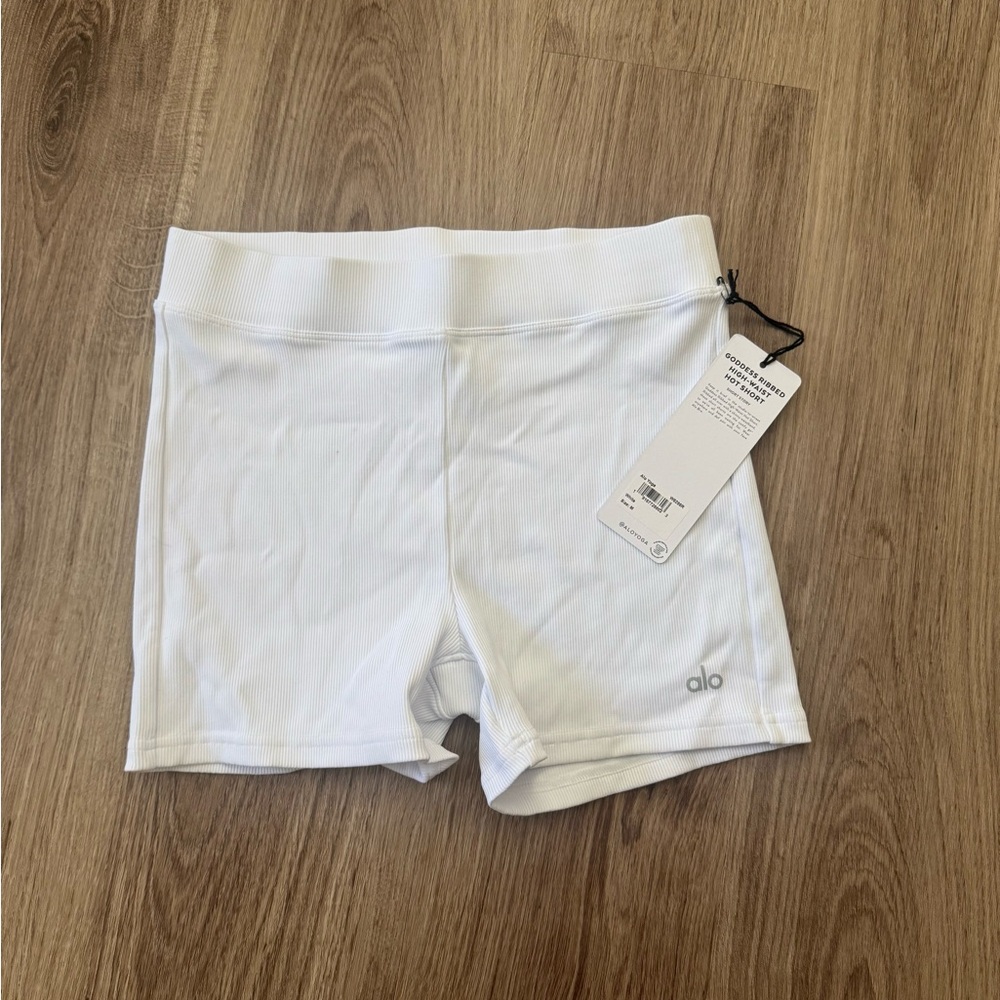 ALO Yoga Women's White Shorts
